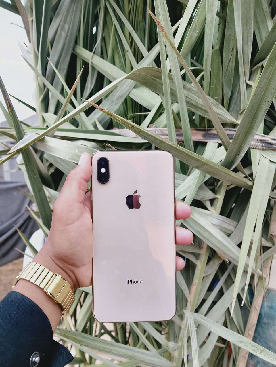 ايفون XS ماكس • ٦٤ جيجا • بطارية ٧٤%