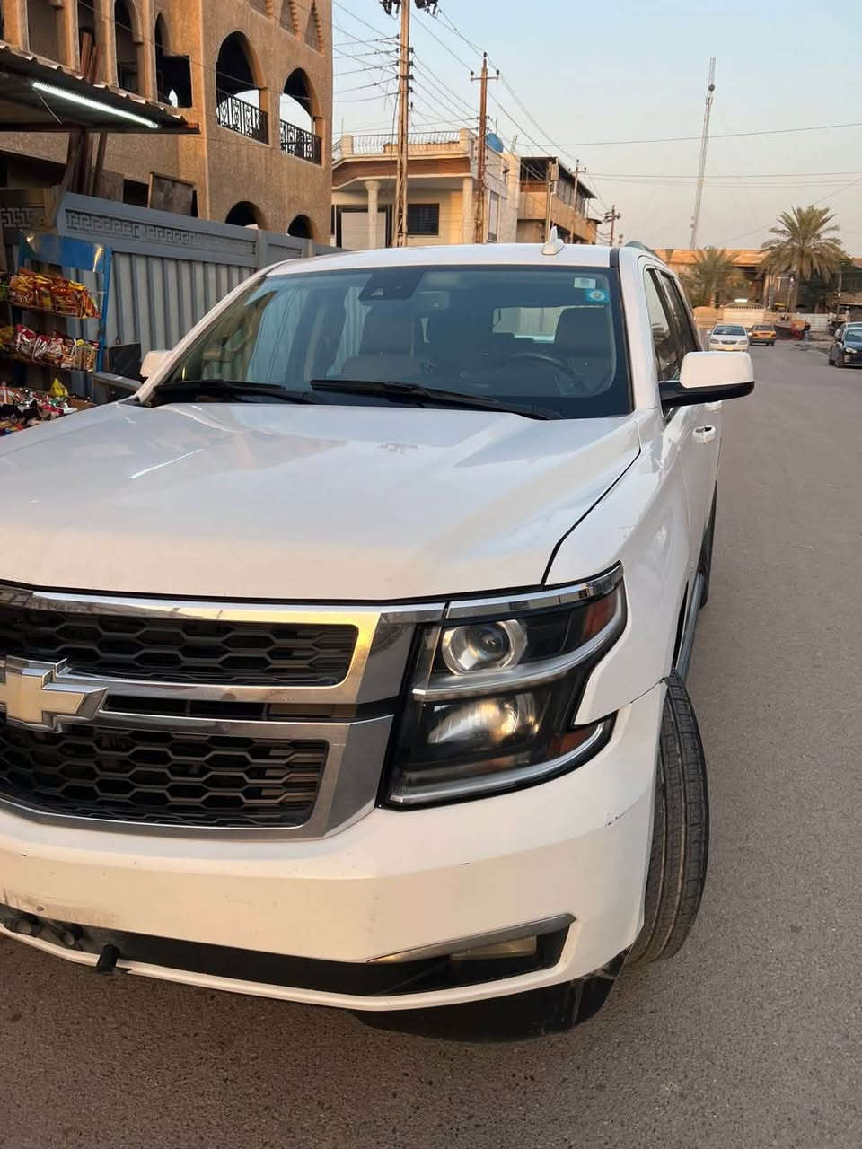 سلام عليكم تاهو موديل 20 للبيع فئه LT سياره نص فول مو فول ممشاه 116 مكان بغداد سياره بيها 3 قطع جاملغ امامي وباب مبدل مال شركه جهه السايق الاستفسار الاتصال *********** سعرها 300 وبيها مجال بسيط
