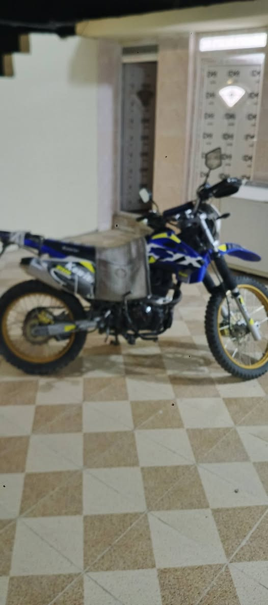 السلام عليكم قفاز موديل 25 كفاله عامه السعر 900 وبي مجال كهربائيات محرك مقفول المكان ديالى طريق دل العباس سراجه وهذا رقم الهاتف ***********
