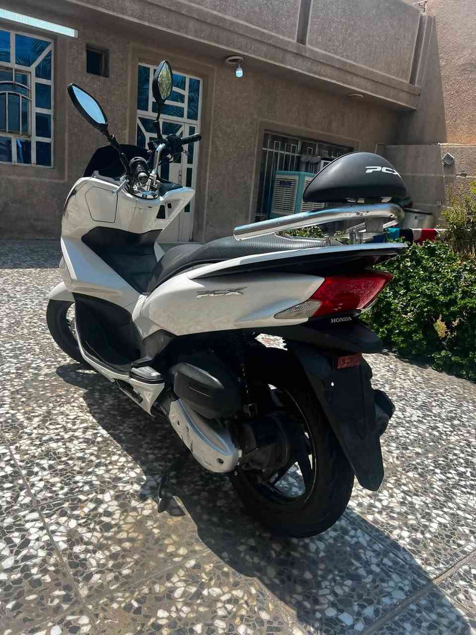 ‏سلام عليكم ‏المكان البلديات
‏السعر￼1700
‏الدراجة كل شي بيها يشتغل وبيها مجال بسيط دراجة ماليزي جيل الثاني بصمة***********
