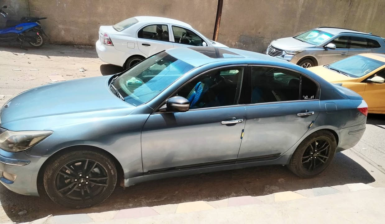 السلام عليكم هونداي جنسسز للبيع اومراوس حساب القناعه فول مواصفات 6سلندر كينه كير تبريد جاهز حداديه نص ونص حادث جاملغ عكس السائق وبنيد صبغ حزام السعر 85 العنوان الحله حي الامام علي عليه السلام شارع 80 للاستفسار رقم الموبايل ***********

