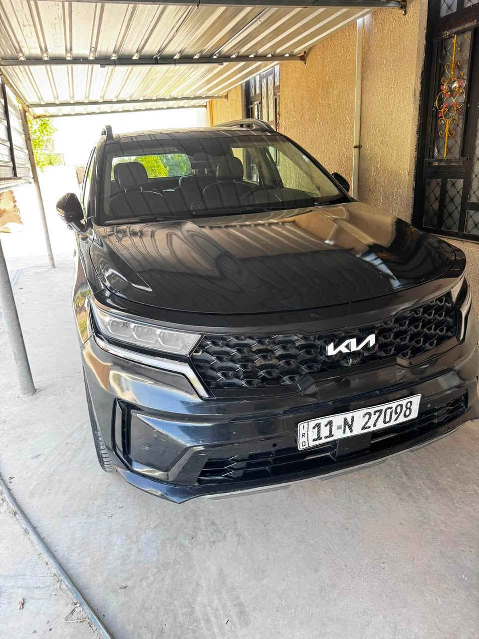 السلام عليكم سورنتو مديل 22وارد امريكي فول مواصفات للخير برستيج 4سلندر تيربو  السعر 189 وبيه مجال بسيط  ***********
