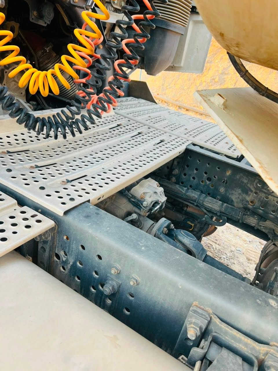 ✅معرض حجى نشوان✅عنوان اربيل كلك 📍
موديل2016📦سقف وست
حجم1845
موصفات فول فول بس مابى ريتايدر
تانكى عين العراق 2025تخم تايه 🛞
ده بل تانكى گاز🇩🇪
📞***********📞
وتساب 📞📞✅
