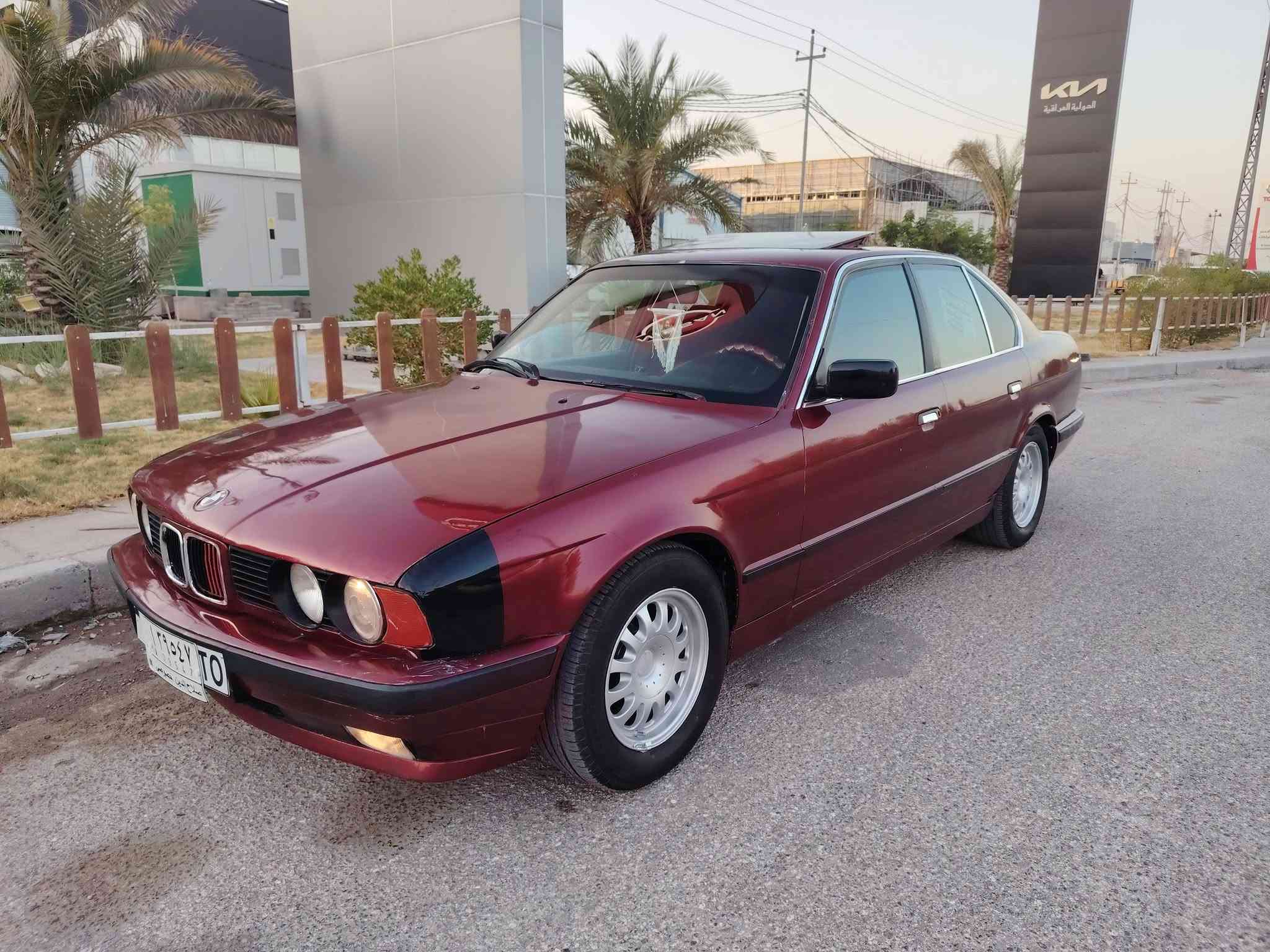بي ام  للبيع او مراوس مديل ٩٢ مكية او كير اوحدادية اوتخم تايرات خير من اللة سيارة مكفول كفالة مصبوغة جمالية سعر ٤٨ اوبيهة مجال قليل مكان ابو صخير نجف رقم *********** النجف, العراق
