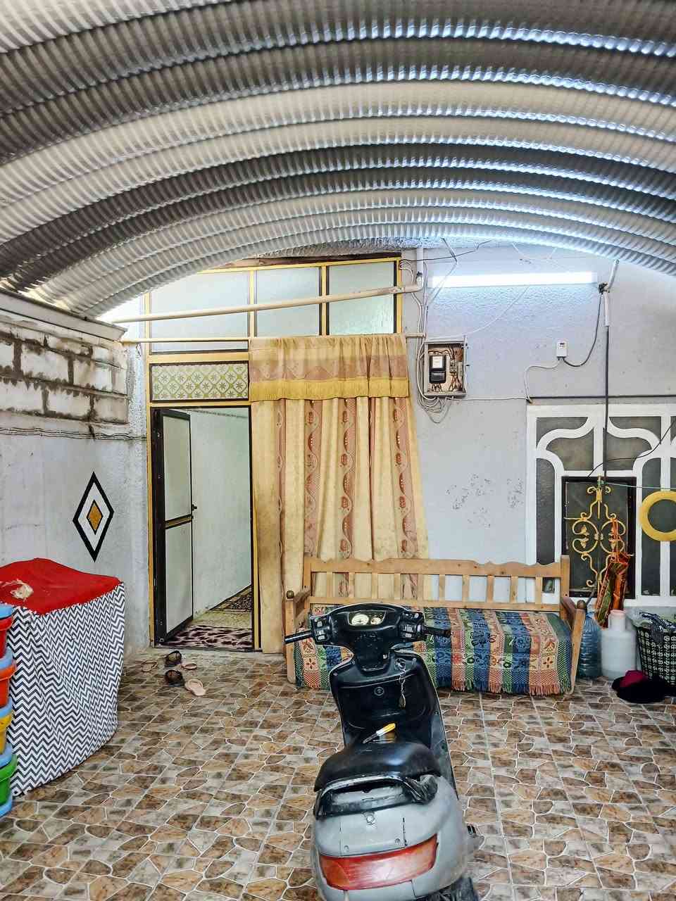 اللهم صل على محمد وآل محمد
اللهم صل على محمد وآل محمد 
دار للبيع ١٠٠متر طابو زراعي صرف سند٢٥
غرف نوم وحده كبيره اوحده صغيره وكليدور واستقبال ومطبخ وصحيات 
حله الطهمازية بشارع عمود ٩٩شارع رشاد كامل وجاهز من كلشي 
السعر ٥٥ وبي مجال ان شاء الله 
***********
***********
ملاحظة / يوجدبيوت كل المساحات قطع كل المساحات قطع تجاريه وقطع قريبه من العلوية شريفةع وقطع اكبرتريدالف متراوتريد دوانم بيوت قطع طابوصرف
