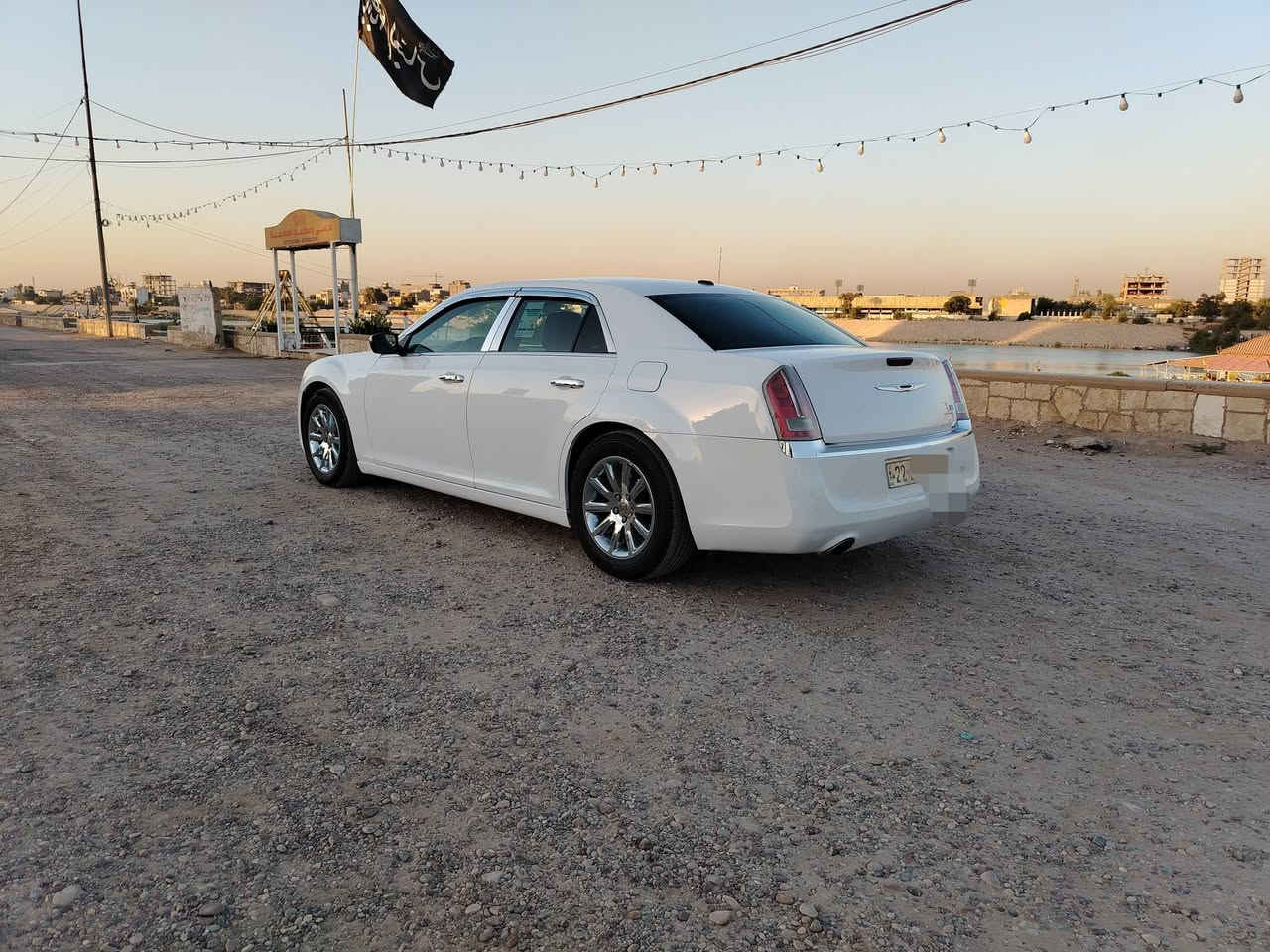ياالله اللهم صلِ على محمد وآل محمد
السلام عليكم شباب عندي اوباما ٢٠١٢ للبيع وارد كندي رقم أربيل بسمي تحويل ثاني يوم
المواصفات
محرك ٣٦٠٠ 
كير طيارة ٨نمر 
تبريد حدادة جاهزة
شاشة وكامرة دوارة
تحكمات ستيرن
كشنات كهرباء وجلد وتدفئة
بصمة وتشغيل عن بعد

يدات نيكل ويل كروم
هوك سحب
السيارة بيها ٦قطع صبغ أثر شخوط حوض تكم شاصي لغد يرباك كفالةوالسونار داخل المنشور 
سعرها (153) وبيها مجال للشراي مكان السيارة بغداد الكرخ رقم الهاتف ***********
