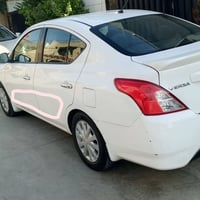 نيسان فيرسا • ٢٠١٨ • كندي