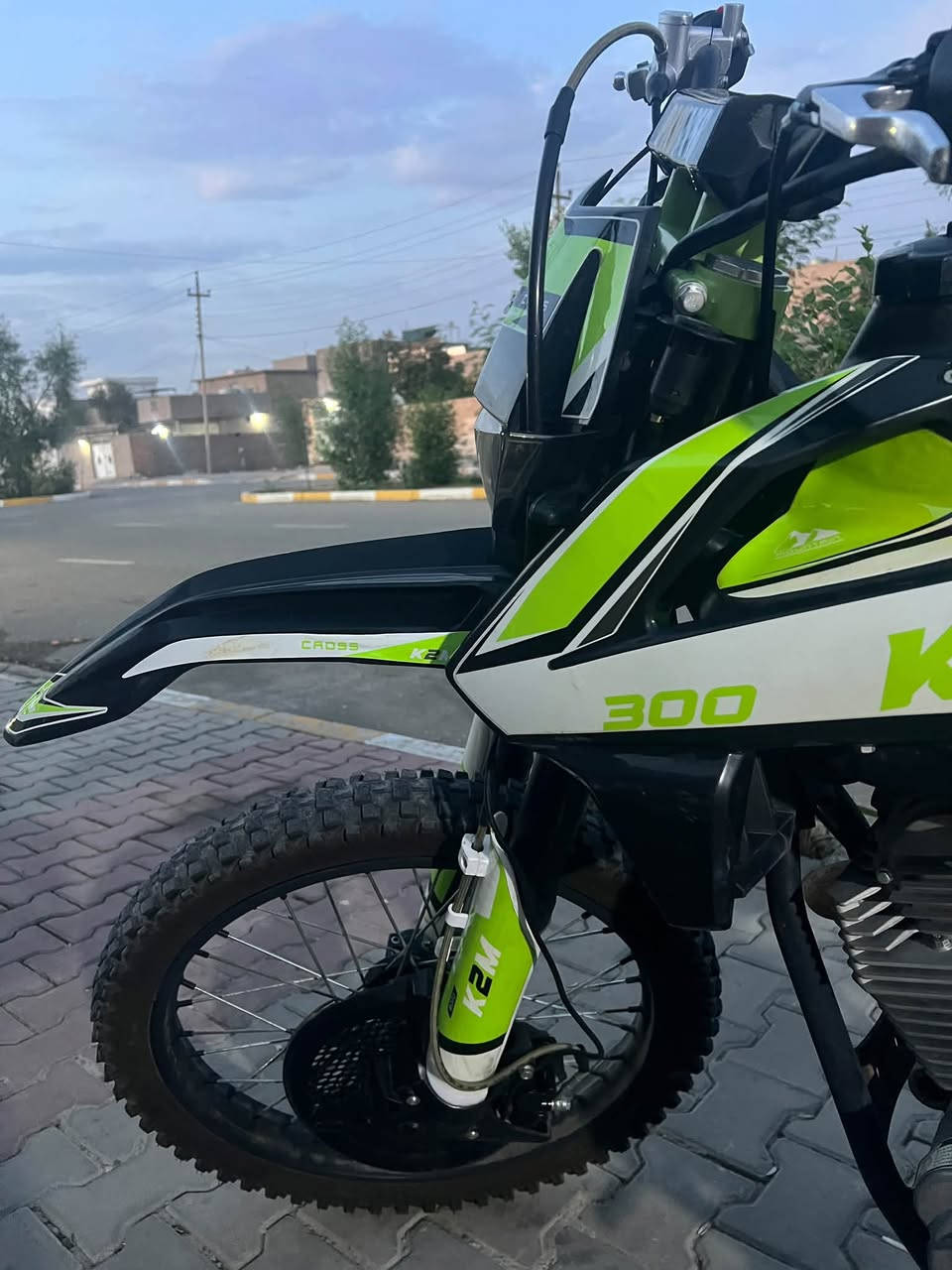قفاز K2M • ٢٠٢٤ • ماشيه هواي