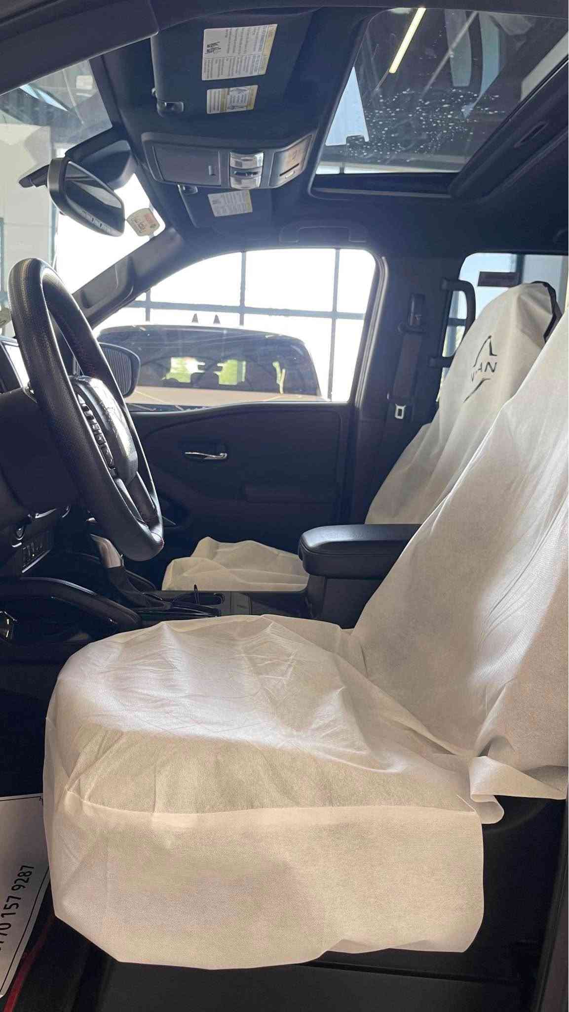 سڵاوتان لێبێت nissan fronter pro 4x مۆدێل٢٠٢٢ سەیارەکە کەنەدییە ٤٠،٠٠٠ مایڵ ڕۆشتووە تەنها بستێک لە بۆنیتەکەی پ.د،ڕ هەیە بۆیاخی نییە سەیارەکە گێڕو مەکینەی نەکراوەتەوە و بەشەرت مەکینە ٣.٨ لتری ٦ بستۆنە 
مواصەفات:
بەسمە 
کامێرا ٣٦٠ 
حاسە
رادار
قفڵ ئەکسل
لایت لید+زینۆن
شاشە
کوشن چەرم +کارەبایی
ڕاداری ناوچەی کوێر
زۆر مواسەفاتی دیکە
نرخی 263 وەرەقەو مەجال
ژمارەی مۆبایل:***********
WhatsApp&Viber✅ السليمانية, العراق
