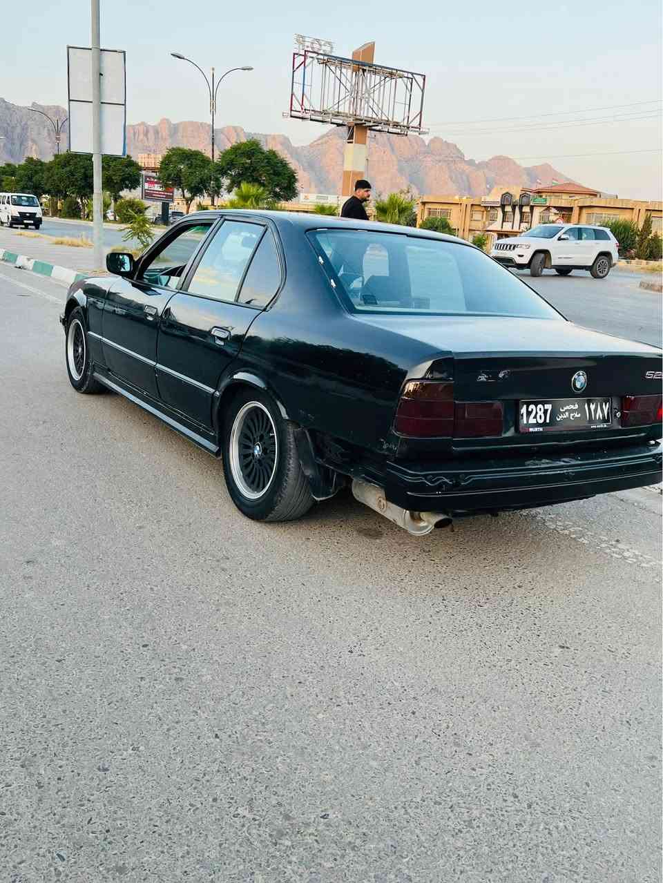 بیئم ٥٢٠ گێر حادی لە قەوەتی خۆی بێزارە ماشەللەی دەوێ 
هەمو گیامی ئیش ئەکات گێر مەکینە بە شەرت سەنەویە کارەبای مەزبوتە پێشو پشتی کەپسە قنجی پێوە نیە تەبریت لەسەر سویج🥶
بە شەرت جوار تایەو ویلی لۆکی لە ژێرە دوکەل لە زەختیشا نای کات 
واتسئەپی لەسەرە
*********** بشدار, السليمانية
