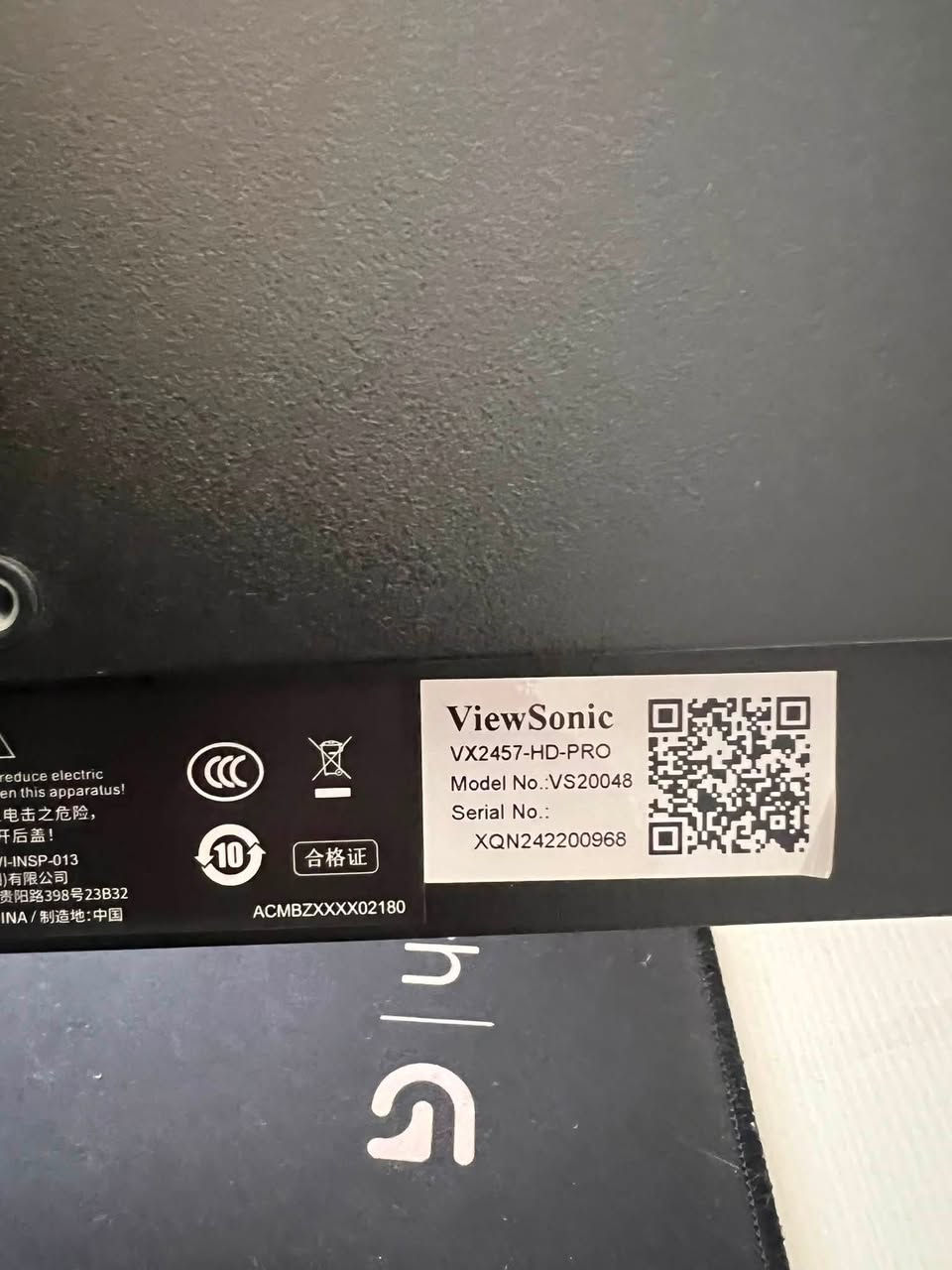 شاشة ViewSonic موديل VX2457-HD-PRO، مقاس 24 انج دقة Full HD 1920×1080.

الحالة: ممتازة، مثل الجديدة

يجي وياها: كيبل الكهرباء + كيبل HDMI.

الموقع: المنصور ويوجد توصيل للمناطق المجاورة

السعر: 150 الف دينار عراقي
للتواصل: ***********
