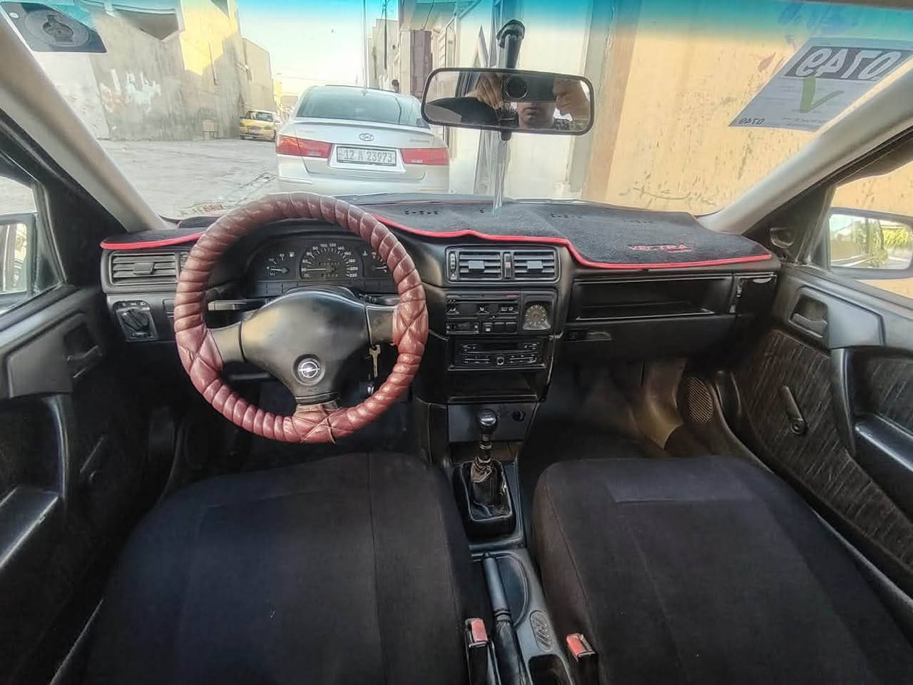 للبيع ٩٢ حجم ١٦ السعر ٤٥ رقم الهاتف ***********
