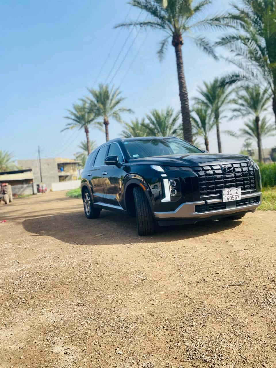 السلام عليكم
هونداي بالسايد
Palisade
◻️ ســـــــنة الــــصـنع 2024 فئة sel
◻️ الــمسافة المـقطوعه : زيروو40كم 
◻️ ناقل الــــــحركــة :  اتوماتيك
◻️ ســــعة الـــــمــــحرك : V6 3.8L
◻️ لــــــــون الــــســـيارة : أسود متغير
⚪️ مميزات السيارة :
▫️7 مقاعد 
▫️مقاعد كهرباء
▫️ميزة Auto Hold
▫️تثبيت سرعة 
▫️ كاميرا 360درجة + كامرة بالدشبول 
▫️ وضعيات قيادة محرك
▫️وضعيات قيادة للطرق الوعرة
▫️تدفئة مقاعد+تبريد
▫️شاشة وسطية تدعم Android Auto , Apple CarPlay
▫️تكييف خلفي منفصل
▫️اضاءة LED عصرية
▫️مقابض تبديل سرعة
▫️تثبيت سرعة على المنحدرات
▫️مأخذ شحن للجوال 
وبعد بيها هواي مواصفات
الحادث خفيف صور الحادث فقط باب الصدر 
📞 للتواصل ***********
(ملاحظه) سياره رقم بغداد داخلة بكتاب الشهداء (بأسمي شخصيا)
