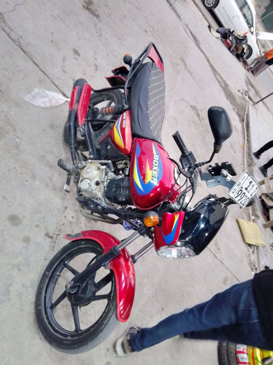 للبيع دراجه بوكسر موديل 19 رقم وسنويه الدراجه جاهزه من كلشي  السعر مليون وربع رقم صاحب الدراجه ***********
