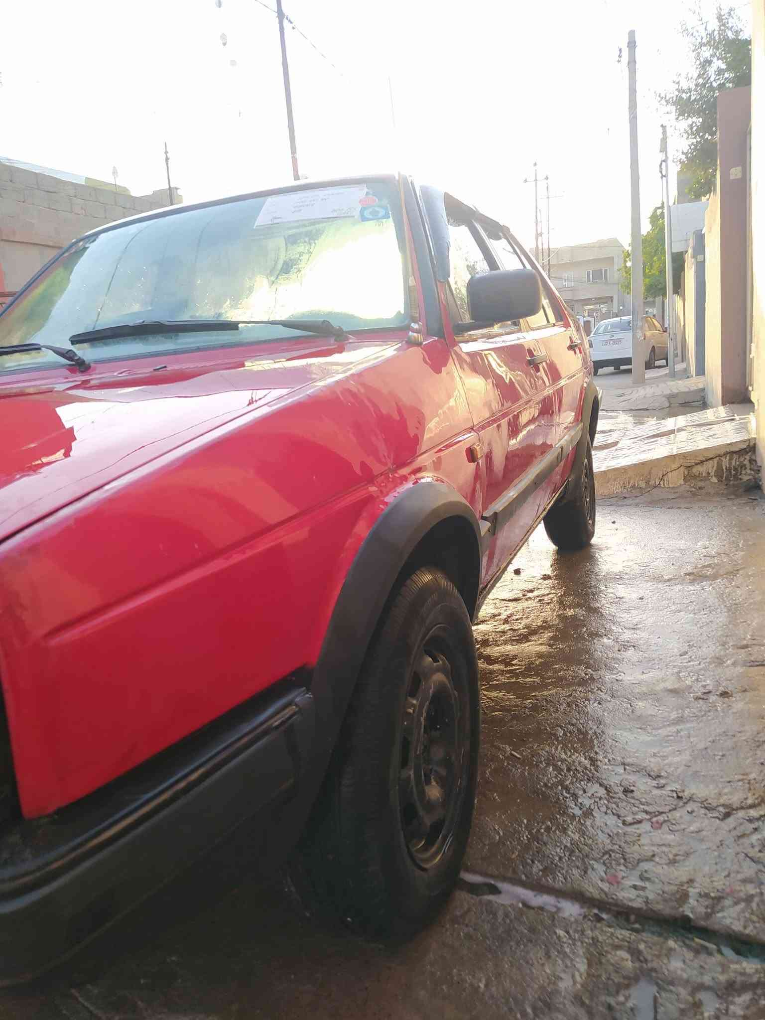 كولف جيتا للبيع موديل 89 رقم دولي سنويه عضم 31 هزه جديده شرط التحويل كير شرط محرك شويه بي صرف مصبوغه عام طخم توير جدد السعر 22 وبيها مجال  ***********
