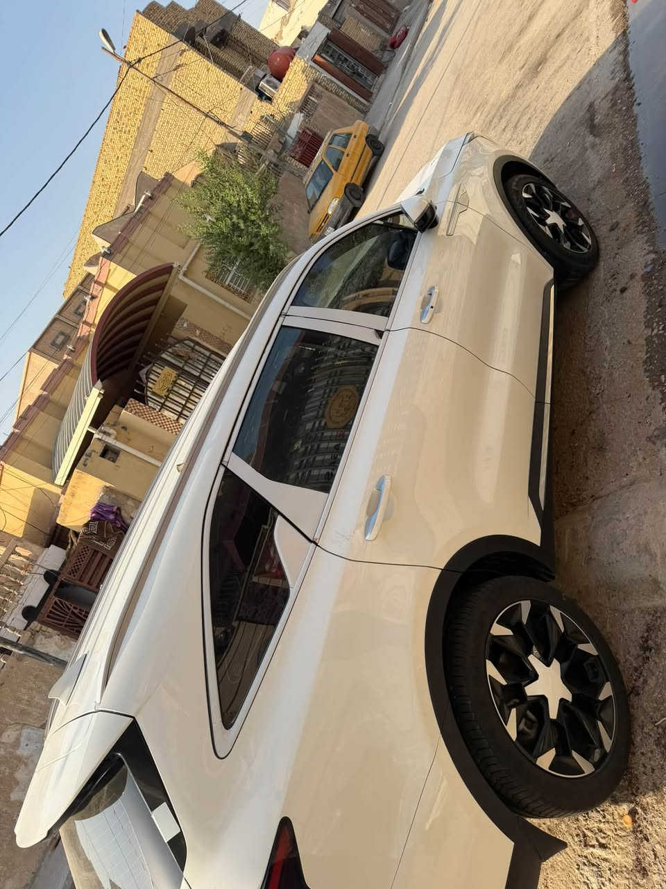 سورنتو 2025
ماشيه ٢٠ الف  

رقم قادسيه بسمي محرك 6 سلندر 

كفاله فقط جاملغ مبدل بلادي  سياره كامرتين ويل 20

جنطه كهرباء 

مري شفط

كشنين كهرباء

 مكان لديوانيه سعر نتصال 

٧راكب فول عده لبنرامه

رقم ***********
