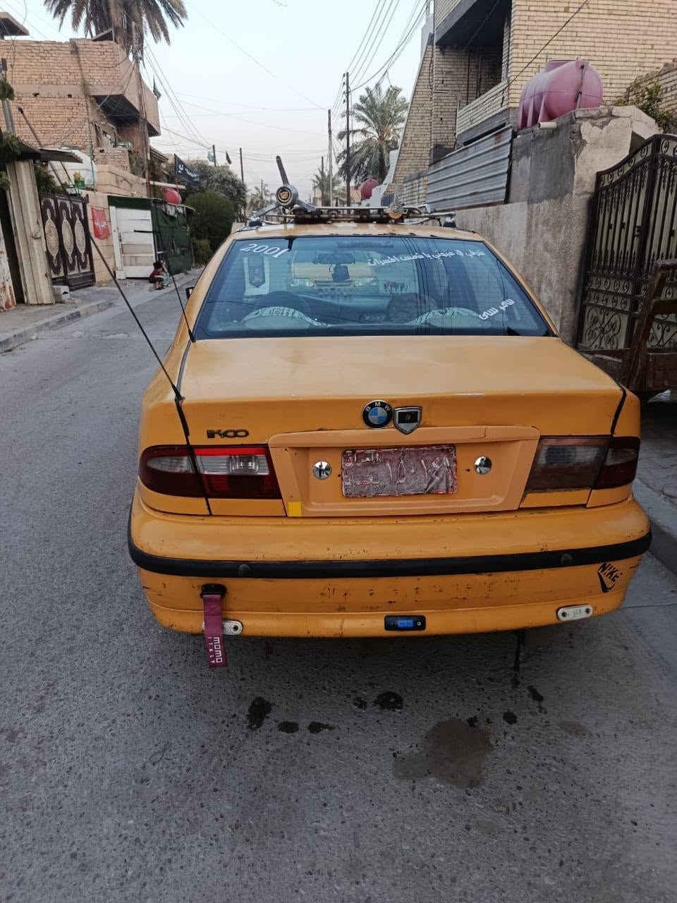 مكلف بالنشر سمند موديل ٢٠١١ للبيع ابيع كوم حديد مطلوبة هيئة ٥٠٠ وغرامات ٣٠٠ رقم احمر صدامي تبريد شغال مستعجل عالبيع السعر ١٨ وبيها مجال التواصل مع الرقم  ***********
