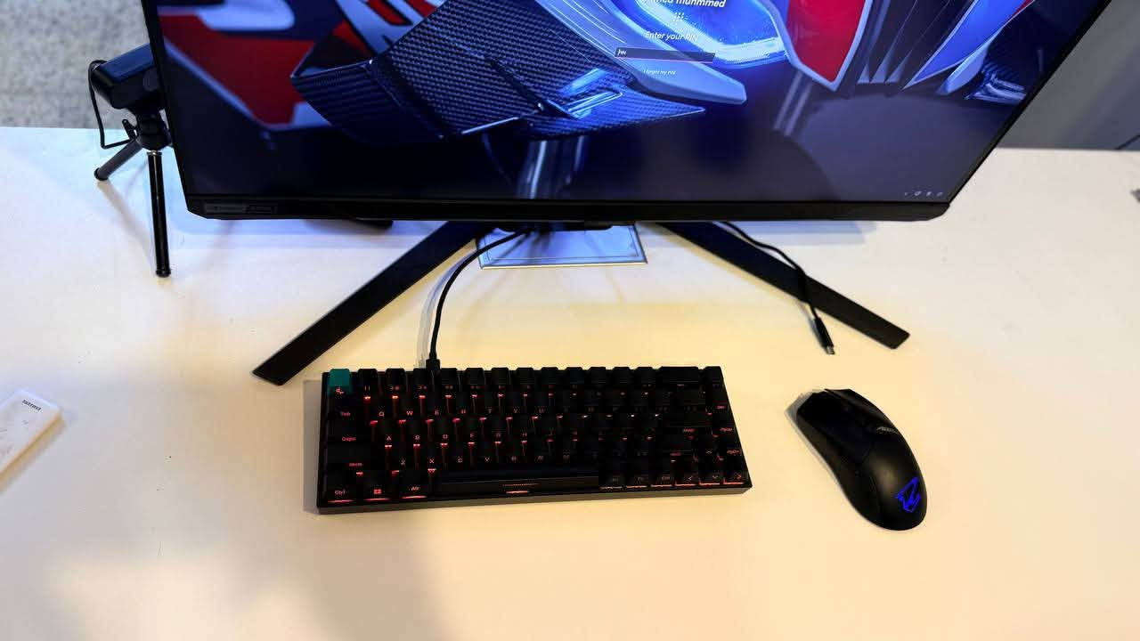السلام عليكم
شاشه samsung G7 28 4k مستعمله استعمال قليل غراضها كلها موجوده السعر ٥٠٠الف 
الرقم*********** متواجد واتساب
