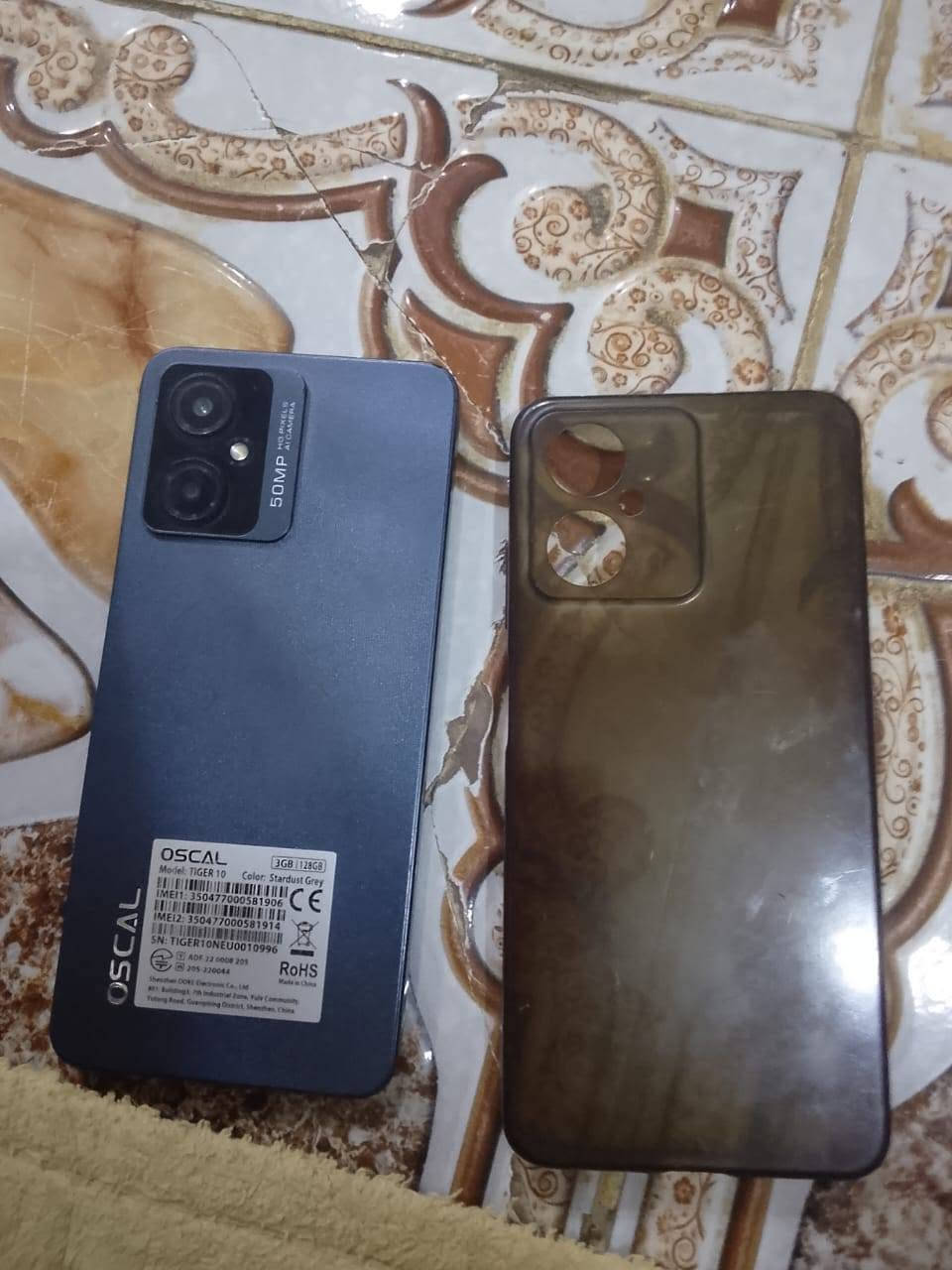 جهاز استخدام قليل ذاكره 128 كلش نضيف للبيع او مراوس ***********
