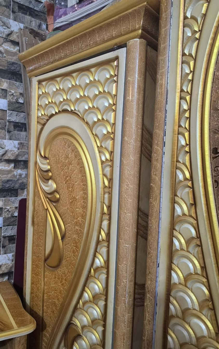 سلام عليكم غرفه نوم نضيفه مكان بغداد سعر خاص رقم المبايل ***********
