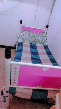 للبيع جرابي أطفال طابقين وينفصلون هم ب٥٠ وبيهم مجال (07761622481)