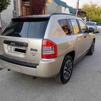 جيب كومباس • دبل أكسل • ٢٠٠٩