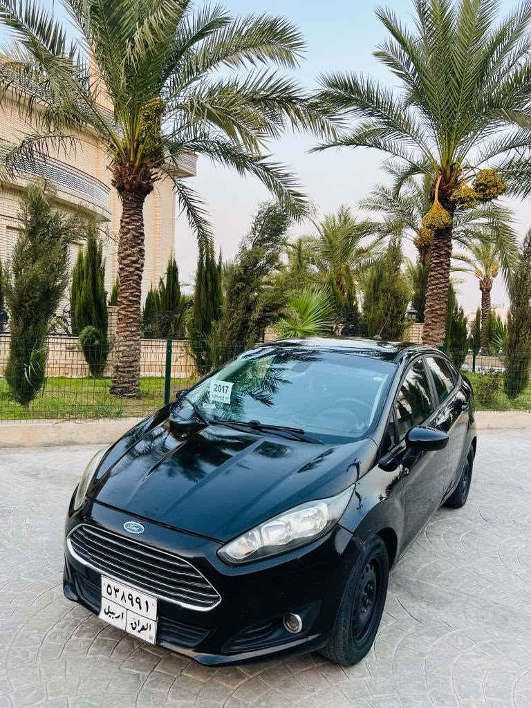 فۆڕد ڤێستا مۆدیل 2017  62$مەجال 
دوو پارچەی هەیە بێ داخلی شەریکە نیڤایە 
135کم ڕۆشتوە    ۲$غرامەی لەسەرە
***********ڤایبەر واتسئاپ تەلەفون أربيل, العراق
