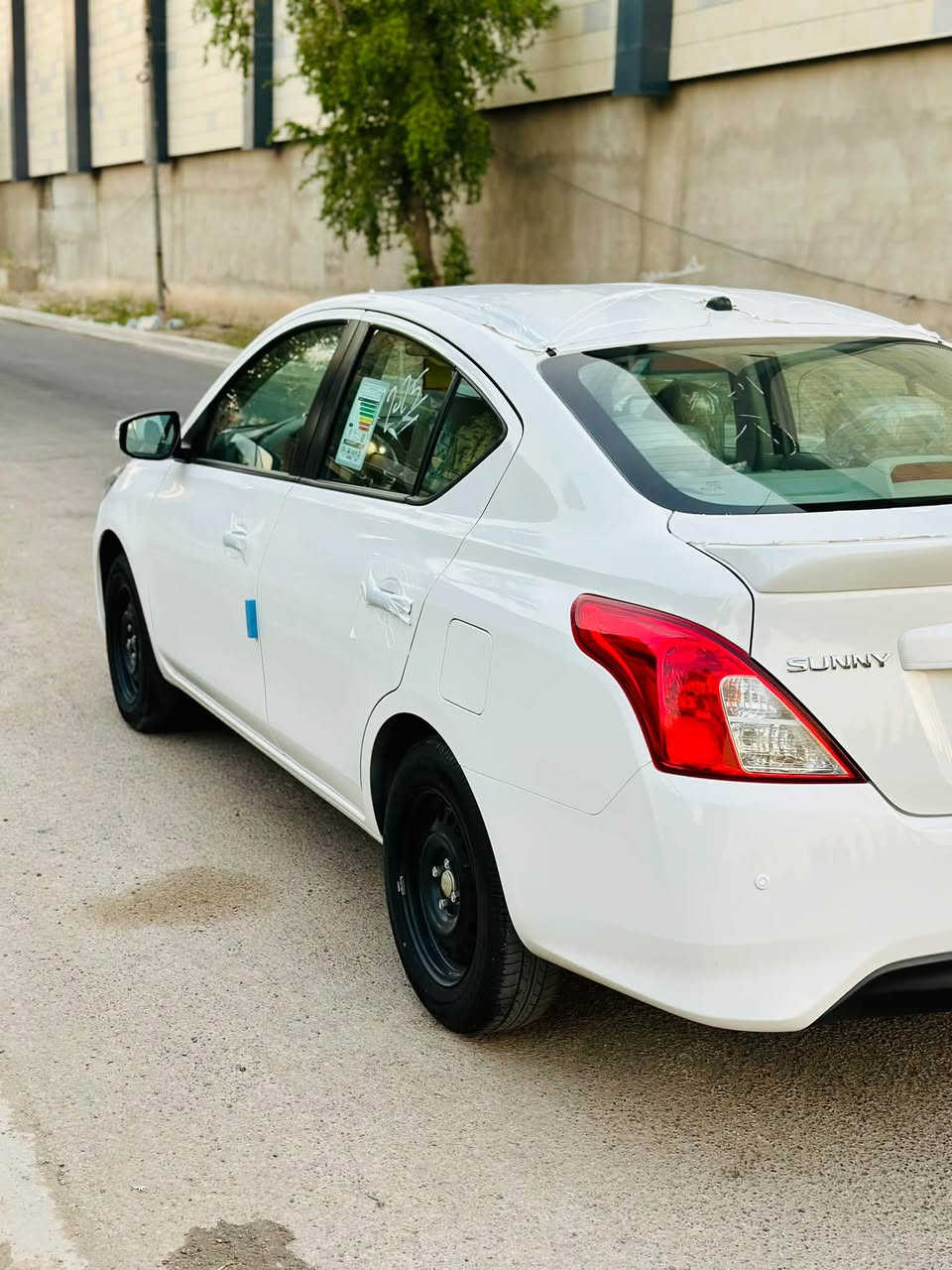 السلام عليكم 
للبيع 
نيسان _سني
موديل_2025
ماشيه _15 الف
كفاله عامه
العنوان _بغداد
للاستفسار ***********
