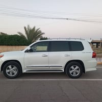 لاندكروز • ٢٠١٢ • مكينه ٦ سلندر