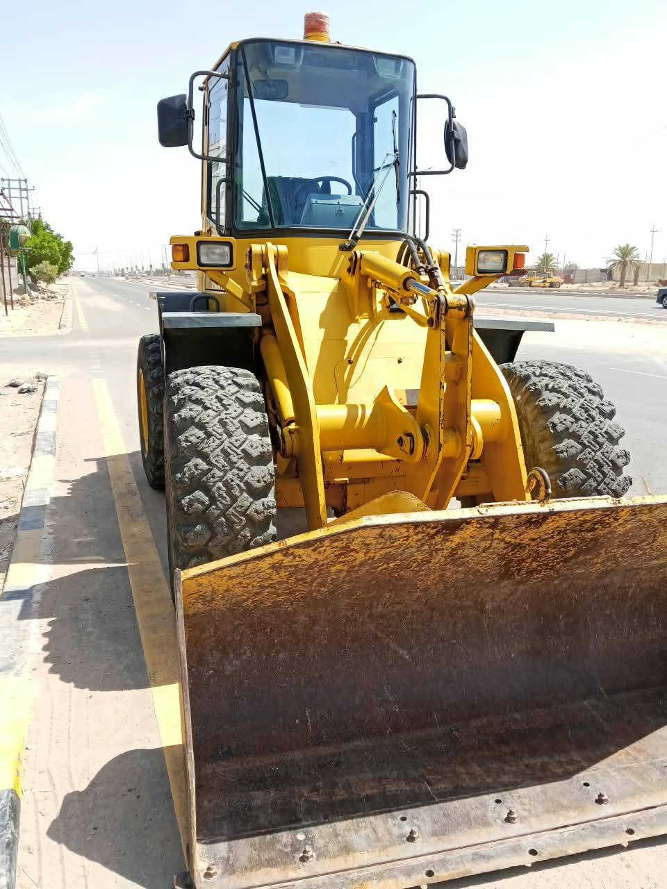 شفل كوماتسو حجم ١٠٠ دخول جديد      مكينة ٦ سلندر كير كهربائي ٤ نمر مكفول كفالة عامة كيرمكينة اكسنات على وضع الشركه مكفول حت من الصبغ الاستفسار ***********
