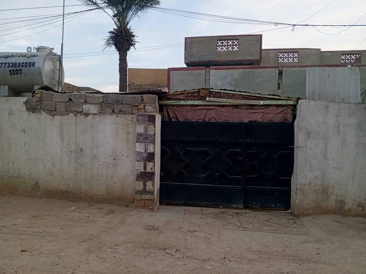 خرنابات • بيت طابقين • ٣٠٠م بالسند