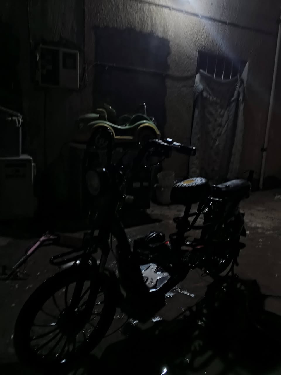 باسكل شحن • موديل ٢٠٢٣ • عجل ٢٦