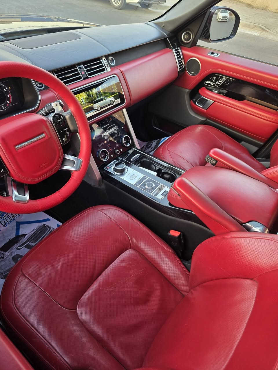 Range Rover 
Autobiography VIP
2020
 
V8 Supercharged
 🇬🇧🇬🇧🇬🇧
رانج روفر 
فوك اوتوبايغرافي Vip

الموديل ـ 2020
❤️❤️ رقم بغداد مميز ❤️ ❤️
عداد المسافة ((  80  )) الف كيلو 😍 فقط

لون كرزي مميز 😍
بلاك ادشن اصل 😍 
داخل احمر مميز ايضا 😍

مغلفة طبقة حماية PPF 💝

وكالة المانيا ضمان دولي 💖  
بصمة عدد ٢
السيارة كفالة عامة شرط كفاله من
البارد و تكحيل و شرط الدعاميات بدون صبغ 
كير مكينه ميكانيك كفالة ..❤️
 
المواصفات 🇬🇧🇬🇧
♦️ المحرك ـ 8  سلندر سوبر جارج
♦️ قمارة شامواه 
♦️ دوسات كهرباء
♦️ ابواب شفط 
♦️ كامرات ٣٦٠ درجة 
♦️ رادار 
♦️ مساج 
♦️ فول مواصفات 
ميحتاج اكتب اكثر 

تسأل على السعر 

اتصل او راسلنا واتس اب 

مكان السيارة بغداد الكرادة ❤️❤️
وبأسمي تحويل ثاني يوم 
 
 
*********** 
سلام رانج روفر

@الجميع
