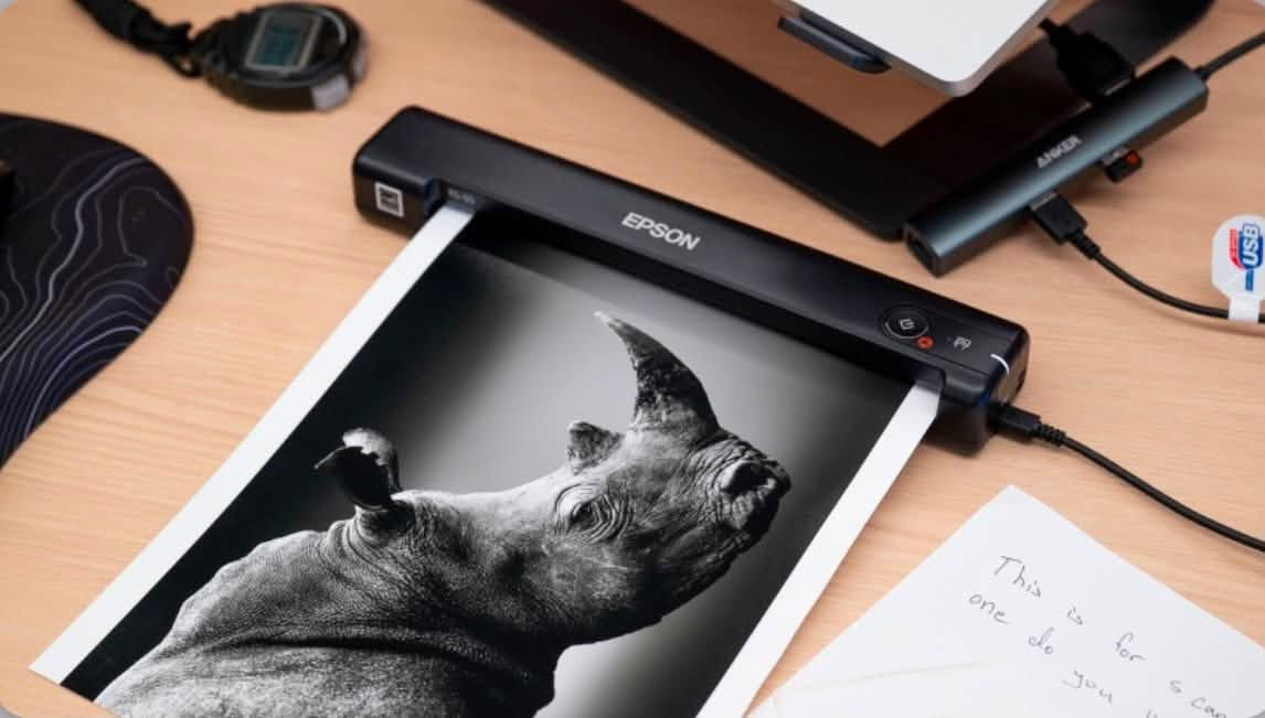 � للبيع سكانر Epson ES-50

🔹 الموديل: Epson WorkForce ES-50
🔹 الحالة: مستعمل ونظيف
🔹 العمل: يعمل بصورة ممتازة
🔹 النوع: سكانر محمول
🔹 مناسب للمكاتب والطلاب والأعمال المكتبية

💰 السعر: 50,000 دينار فقط

🚚 التوصيل لكافة المحافظات: 4,000 دينار

📞 للاستفسار والمراسلة: واتساب فقط
***********
