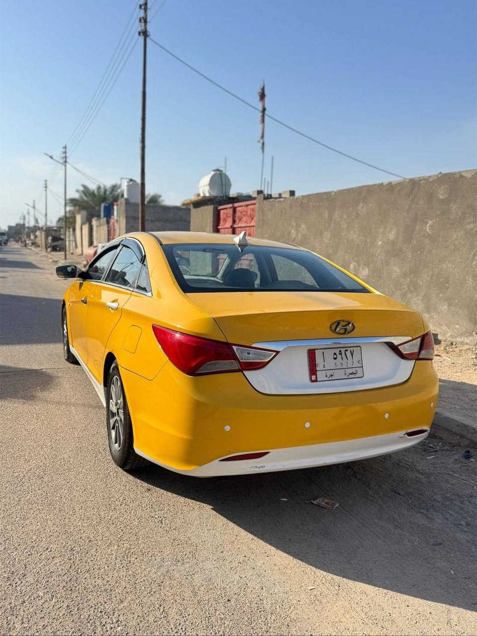 سوناتا ٢٠١١وارد كوري للبيع السعر ٧٥$ وبيهة مجال مكان البصرة رقم صاحب السيارة ***********
