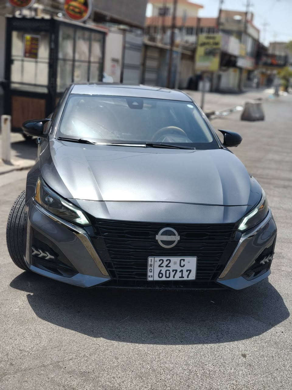 Nissan Altima Platinum
نیسان ئەلتیما پلاتینیوم 70هەزار میل رۆشتووە 
فوول مواسفات سلایت دوو کوشن کارەبا و هیتر و سوکان هیتر و خزن 360 ڕادار و 360 کامیرا تحدید مسار سماعە بوس مواسفات فوول 
رۆن گێر و تایەی و پاتری تازەیە ژینگەو رێگاو بانی تازەیە بتاقەی بەنزینشی هەیە

عربيي
نيسان التيما بلاتينيوم 70 الف ماشي فوول سيارة سلايت كشنات كدام كهرباي و و خزن و هيتر و سكان هيتر 360 رادارات و 360 كاميرا و تحديد مسار حتى سماعات بوس فول يعني سيارة بدون مصرف تايرات و بطارية و دهن كير و محرك جديد بطاقة بنزين بيها
***********
