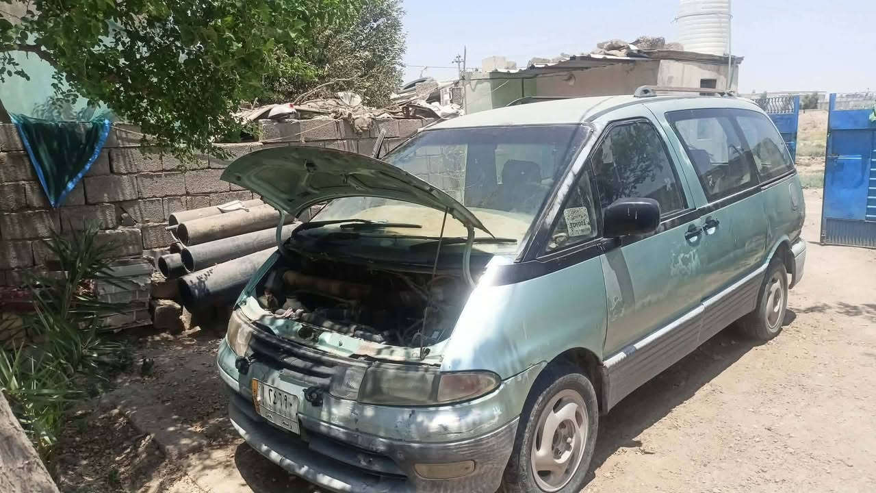 للبيع  سياره فان 7 راكب اباجي محرك ثري واي رقم واسط حمل العنوان الكوت الدجيلي لسعر 30 وبيها مجال للشراي رقم موباي ***********
