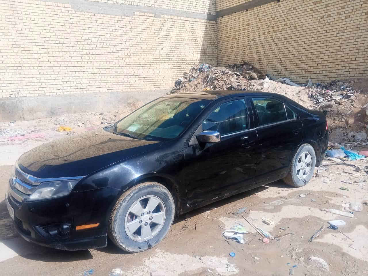 للبيع فقط فورد فيوجن
مديل 2012
مصبوغه عام جماليه
رقم بغداد الدولي 
مكينه كير حداديه جدد
العنوانً كربلاء حي الحسين
***********

السعر 53 ورقه بيه مجال حك الجيه
