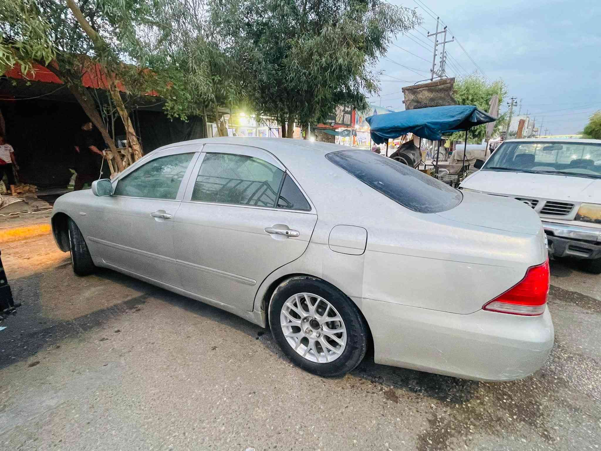 شاهانة رويال • ٢٠٠٥ • مكينة وجير تمام