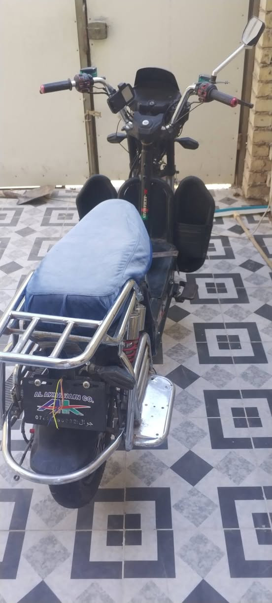 ال سلام عليكم دراجه هارلي جبلي 6بطاريات بحاله جيده الدراجه خير من الله نقصه شاحنه اصليه مال 6بطاريات دراجه رايده 300الف قفل بدون عمله موقعي فلوجه لتواصل ***********
