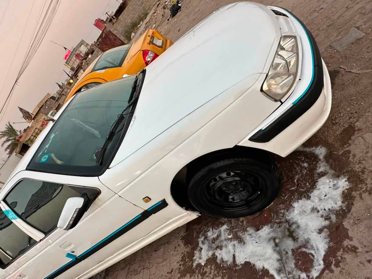 السلام عليكم بيجو بارص للبيع فقط بدون مراوس.                                               السيارة حلوه وتخبل مكينة كير حلوات لا تنقيص ولا تبخير التبريد ستوه شادله كمبريسر ثلج تبريدهة 
الحداده ما صالي فتره مبدلهة كلهة السيارة بيهة ضربة بل حوض وره وبيهة بل بجم كدام صفحت الصدر ضربة ومرجعيهة وبيهة جاملغات وبنيد مبدل اثر خياسات فط هاي البيهة والباقي كلهة جاهز السيارة حلوه وكاعده نصبه حلوه 

مديل 2018 
سنويه منتهية
السعر 42وبيهة مجال
العنوان دور الظباط قرب تقاطع التجاري 
رقم الهاتف ***********
