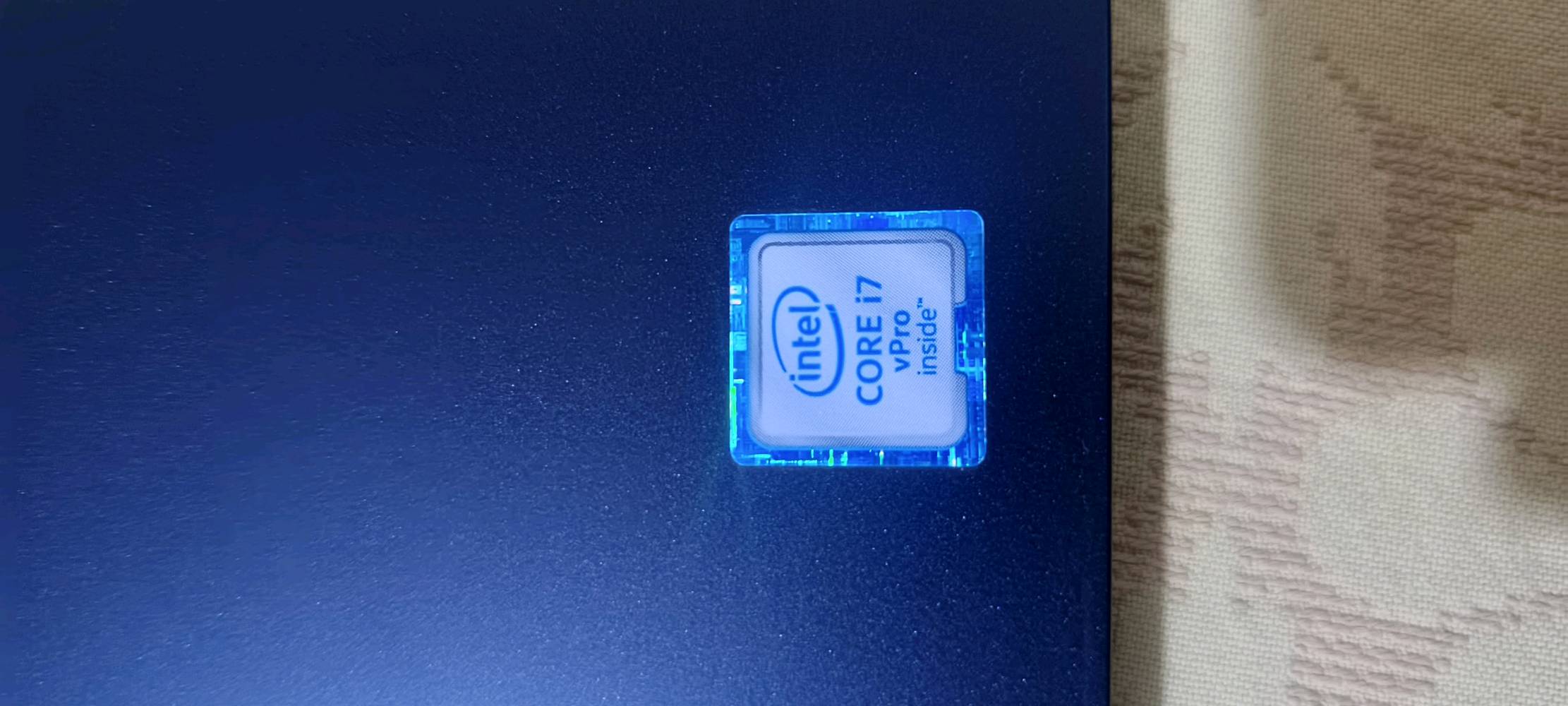 Dell • i7 الجيل السادس • كرت Quadro M620