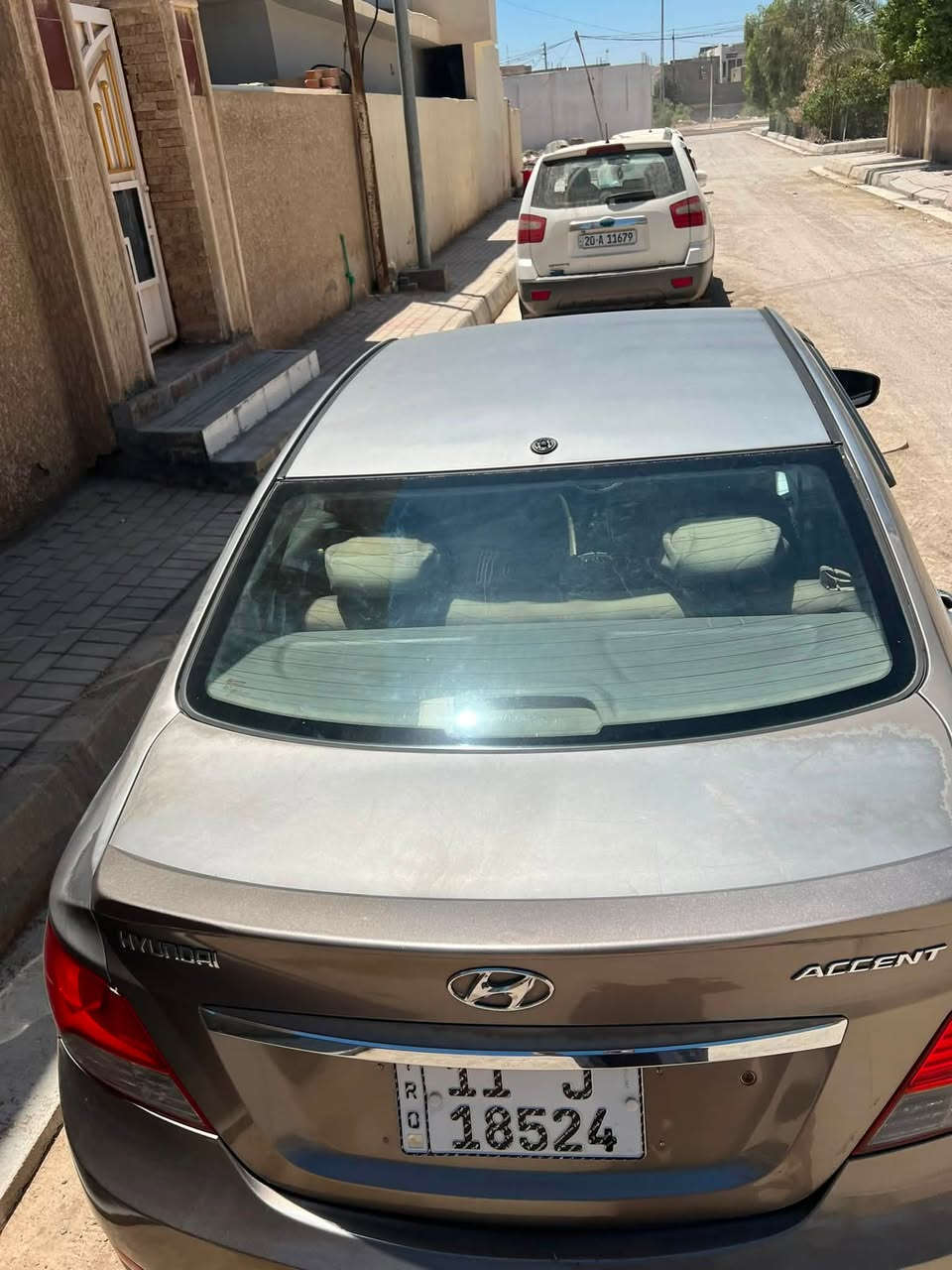 اكسنت 2011 خليجي محرك 1600
دوش سنويه وهزة ورقم جديد سنويه لل31 كير ومحرك كفالة تبريد تدفئة شغال كاملة بدون اي نقص كهربائيات وميكانيك كله جاهز تخم تاير وباتري جديد بلكات ونوزلات وفيتبم جديد ادامه كامله لمنظومة البانزين والاحتراق فقط
الحدادية يرادلها شويه ترتيب بيها صبغ جاملغ وبنيد وهلالات الجاملغات
الخلفيه فقط صبغ بدون اي ضرر او ضربة فقط شخوط وجراد وانصبغن وبيها جراد
بالقمارة وقبق الجنطة السعر 78 ورقه 
*********** لتواصل
