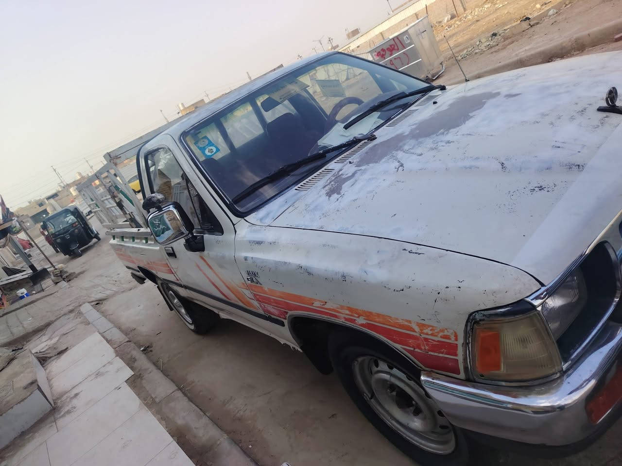 سلام عليكم مره خصت لكروب سياره لبيع تيوته مديل ١٩٩٣ بلاديه سنويه جديده رقم لهاتف ***********
