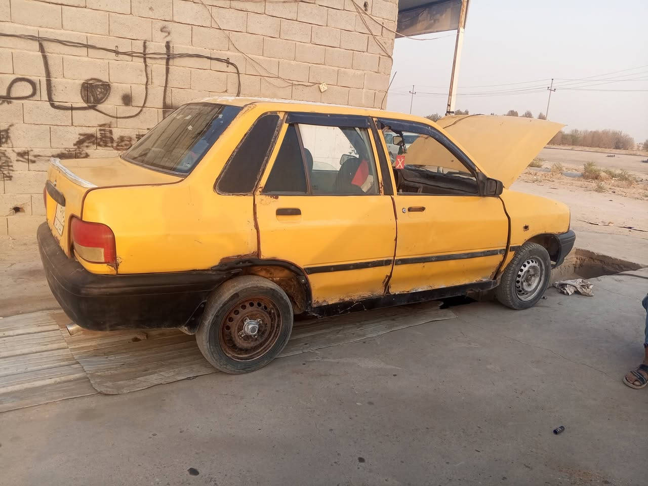 سايبا للبيع 2011 رقم بصره مكانها بصره سفوان السعر مليون وبيها مجال كل نقص ما بيها جاهزه***********
