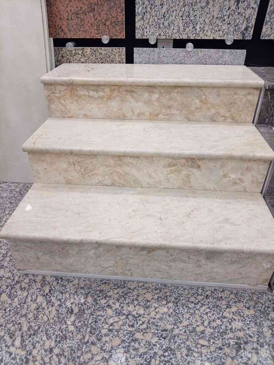 بسم لله وصول مرمر جميع انواع البايات يوجد توصيل الى جميع المحافظات ***********
