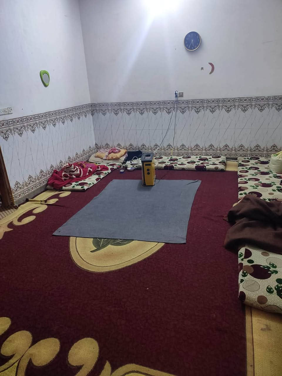 🏠 مشتمل للبيع بسعر مميز جداً – حي جبيل 🏠
فرصة امتلاك منزل بسعر مناسب وموقع ممتاز!
📍 الموقع: حي جبيل – قرب جامع العابد.
📐 المساحة: 150 متر مربع.
💰 السعر: 40 مليون دينار عراقي فقط (سعر مناسب جداً).
✨ المميزات:
 موقع هادئ وقريب من الخدمات والمؤشرات الشاخصة في المنطقة.
 مساحة مناسبة جداً للعوائل الصغيرة أو كاستثمار عقاري ناجح.
📞 للتواصل والاستفسار: [***********]
