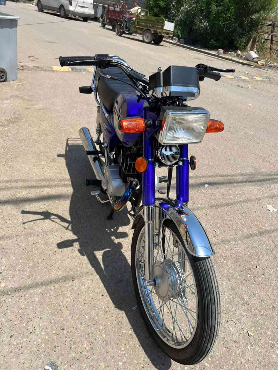 السلام عليكم دراجه ساسوكي للبيع موديل 26 دراجه نضيفه وخير من الله السعر 600 وبيهه مجال المكان ديالى قرب جديده الشط الرقم ***********
