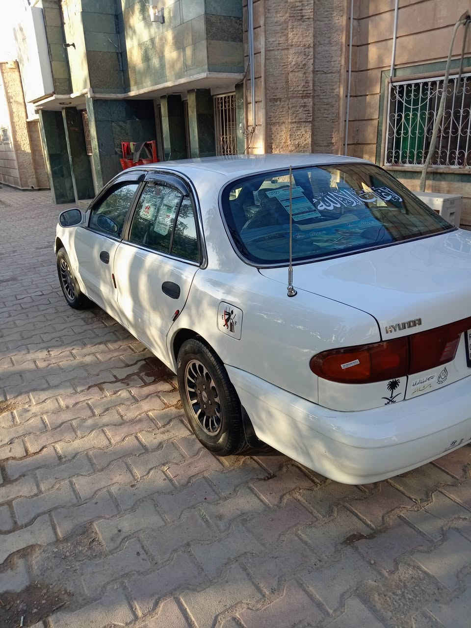 سوناته 1994 • مكينه 2000 • كير اوتوماتيك
