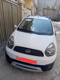 سيارة باندا كروز باسمي للبيع اوتماتيك لون ابيض تبريد شغال وكهربائيات ش...